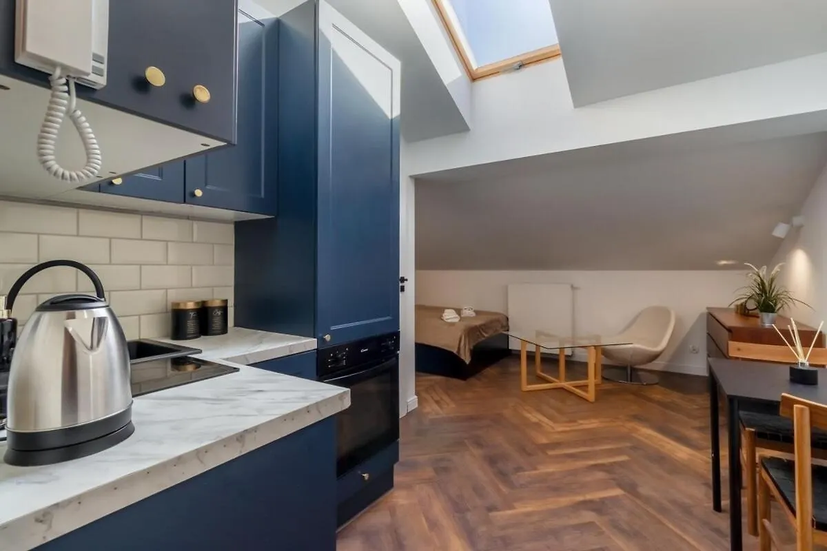 Close- Urban Chic - Praga Polnoc - Warsaw Stays&Marcinkowskiego 2